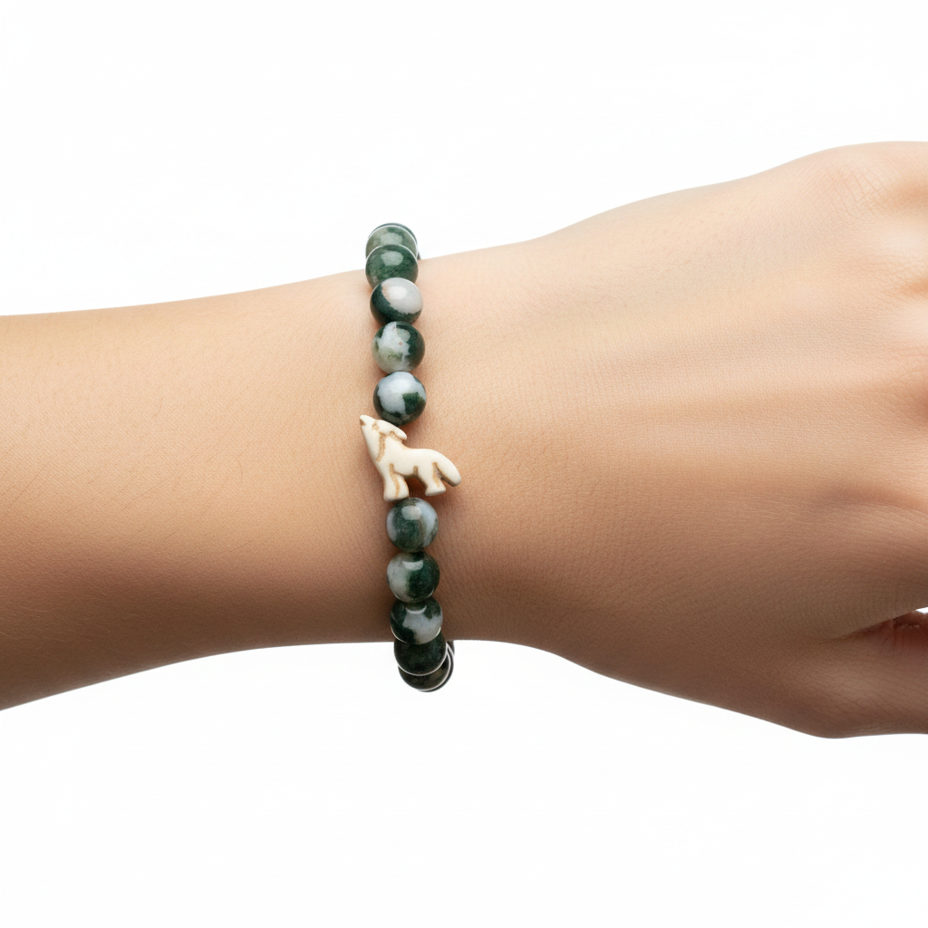 Bracelet Fahlo Loup Scout Green porté au poignet
