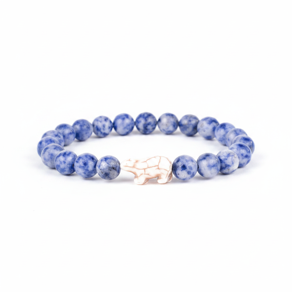 Bracelet Fahlo Ours Polaire Igloo White perles sodalite bleues sur fond blanc
