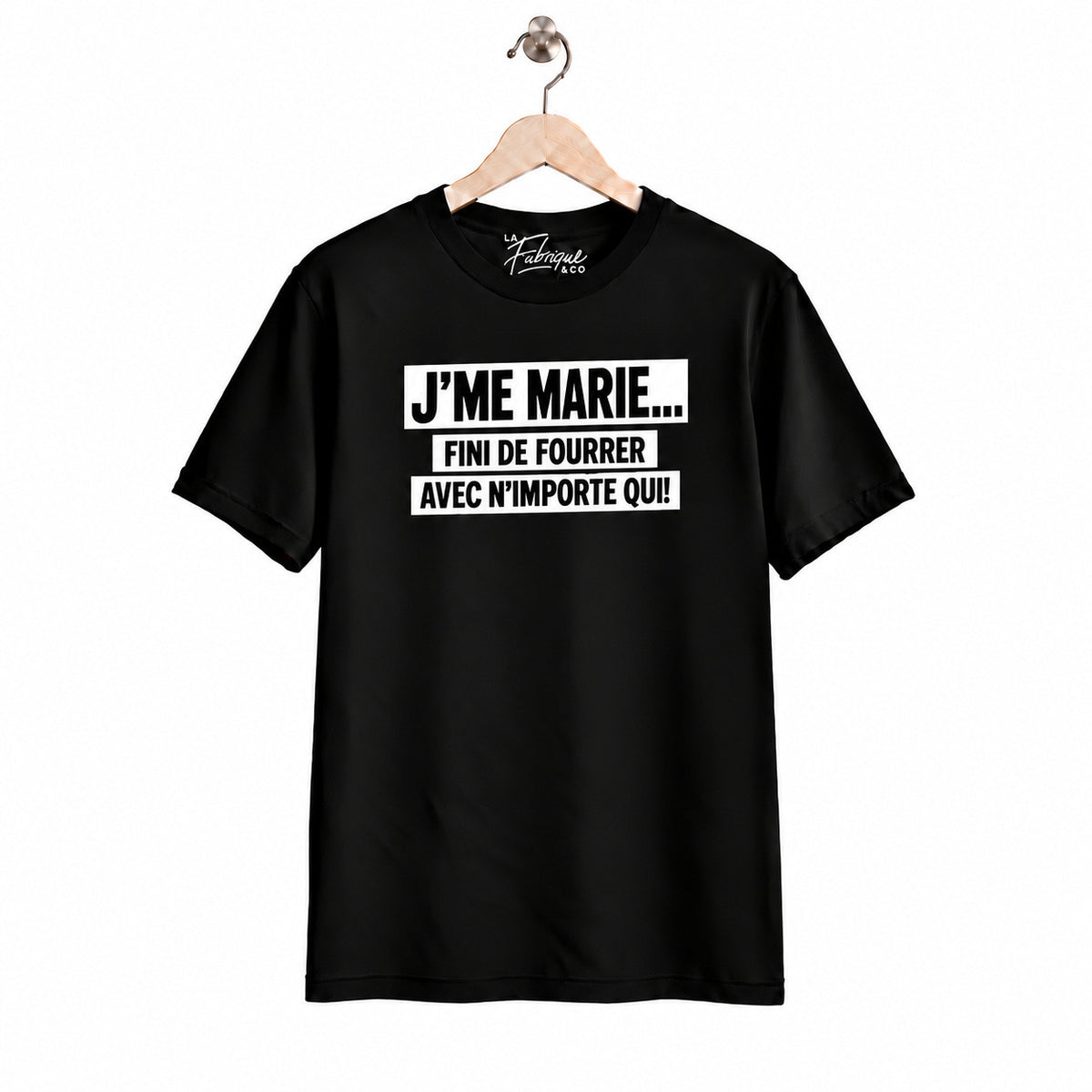 Chandail coupe régulière j'me marie fini de fourrer avec n'importe qui fabrique